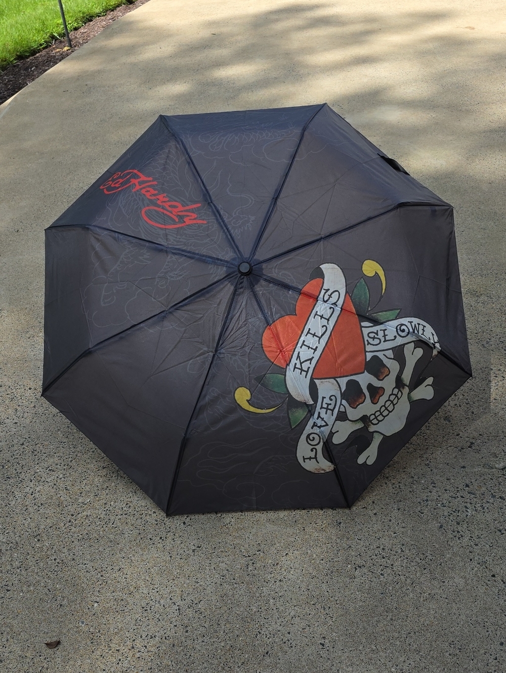 Ed Hardy Black Love Kills Slowly Umbrella